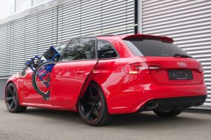 Audi RS4 mit Rollstuhlverladesystem LADEBOY S2