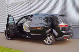 Ford S-Max mit Rollstuhlverladesystem LADEBOY S2