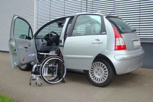 Citroen C3 mit Rollstuhlverladesystem LADEBOY S2